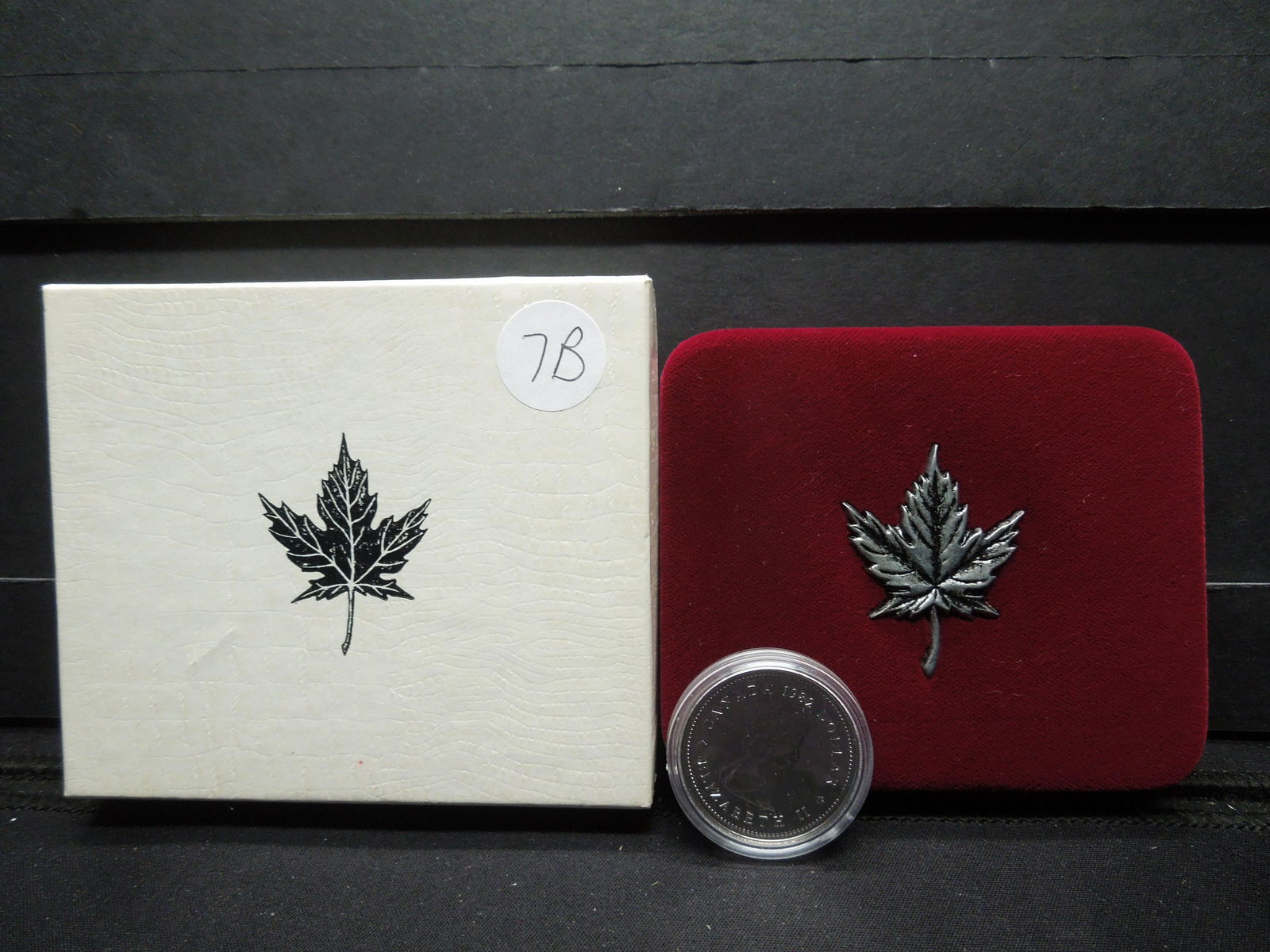 1982 Canada Dollar Commemorative 1867 Confederation (1 of 4)