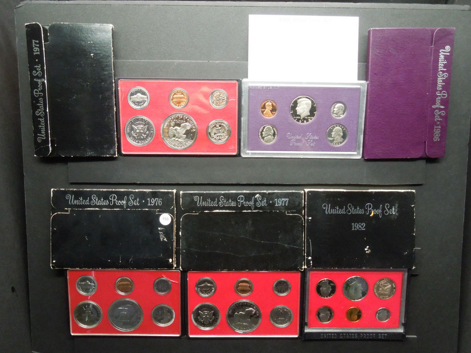 5 Proof Sets 1976;1977(2);1982;1986 (1 of 15)