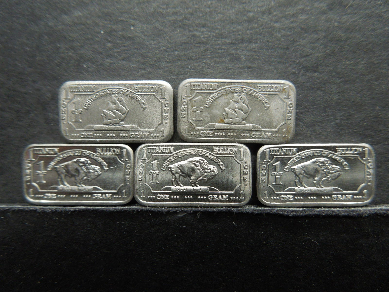 5 One Gram Titanium Bullion Bars (1 of 2)