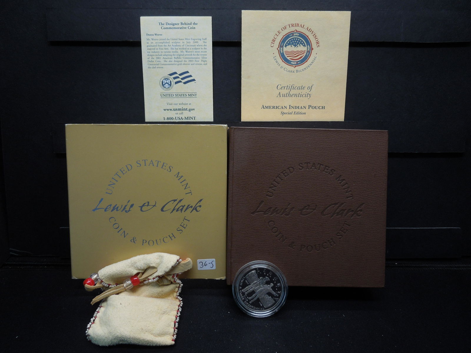2004 P Lewis & Clark Bicentennial Silver Dollar & Pouch (1 of 7)