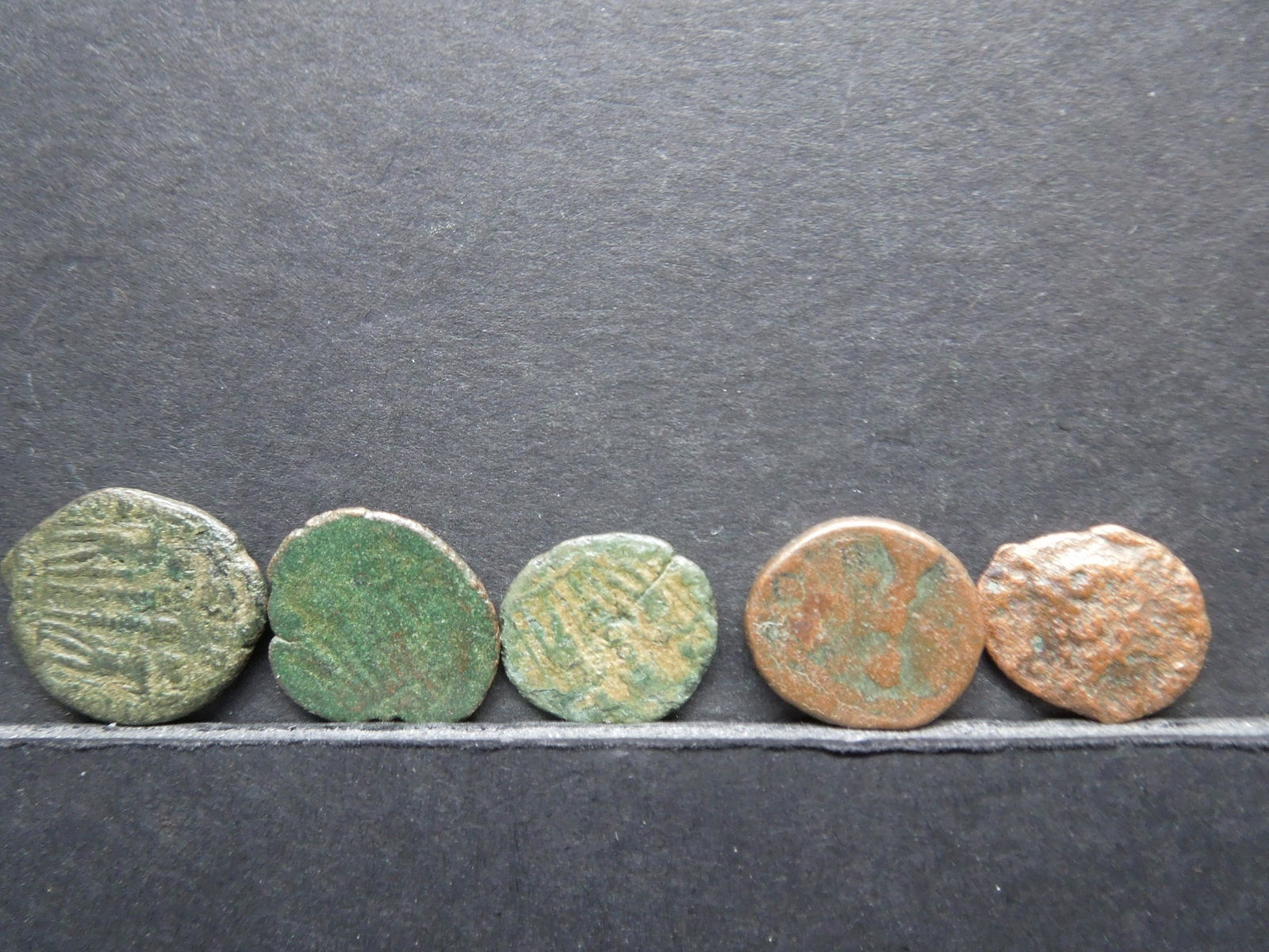 (5) 175-330 AD ANCIENT ROMAN COIN'S (1 of 2)