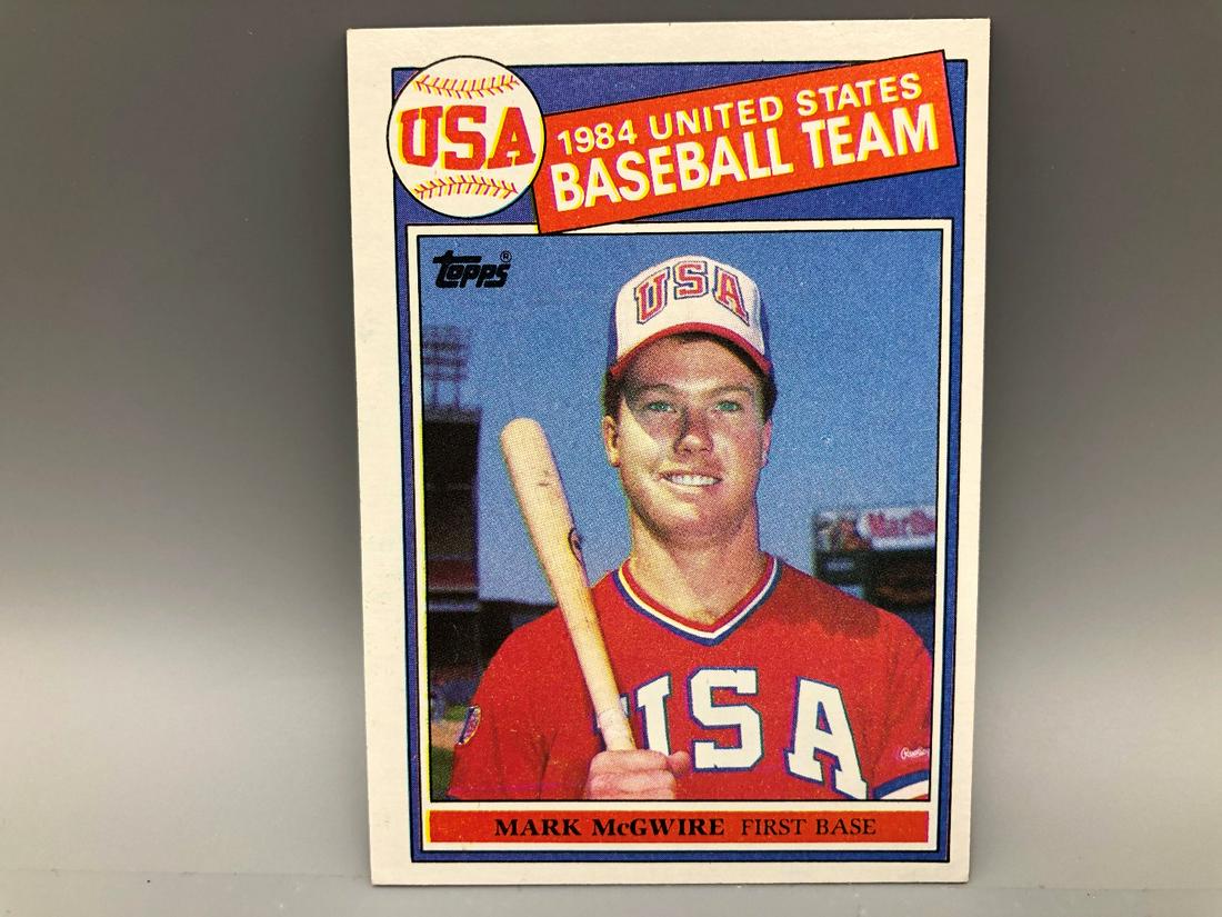1985 Topps Mark McGwire RC #401 (1 of 2)
