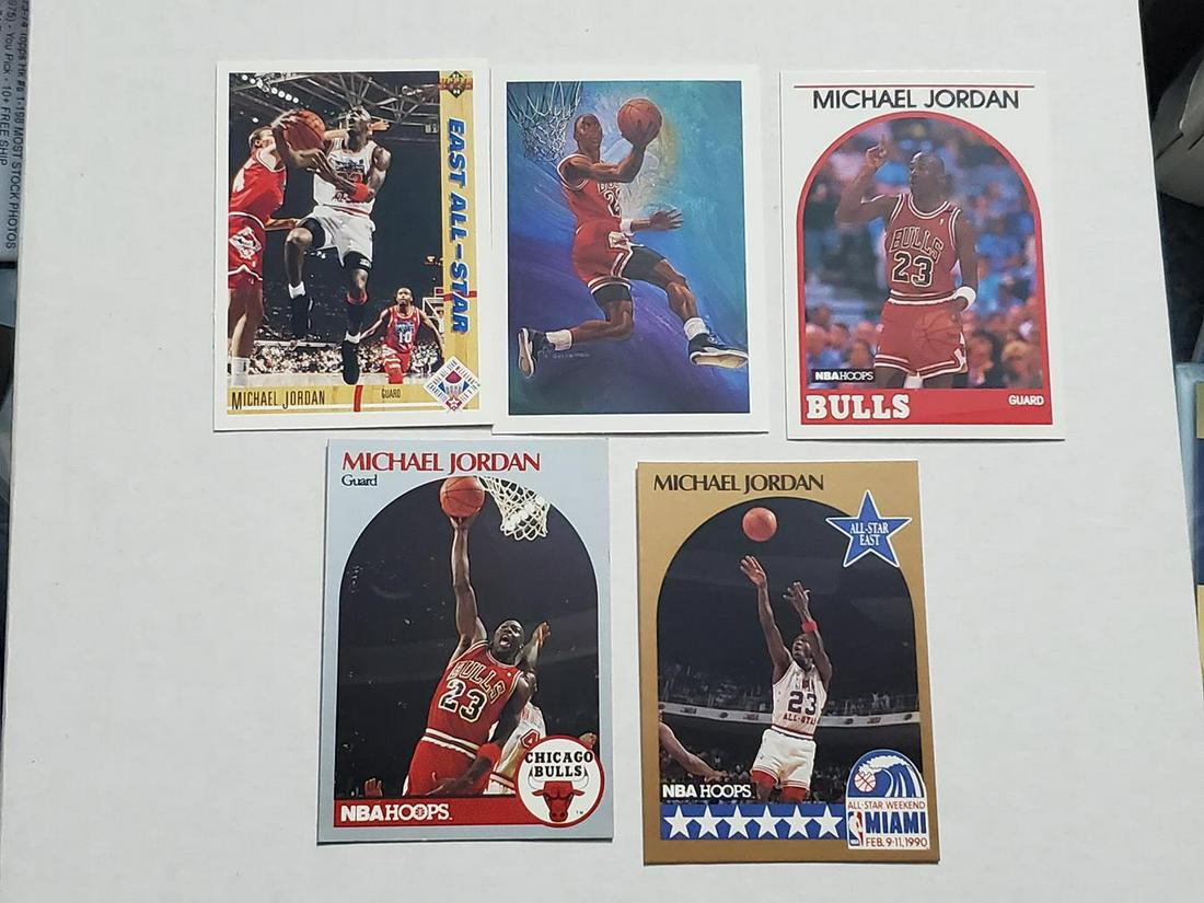 Lot of 5 Michael Jordan Basketball Cards (1 of 1)