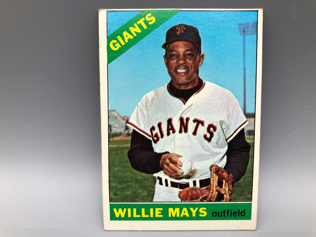 1966 Topps Willie Mays #1: 1966 Topps Willie Mays #1