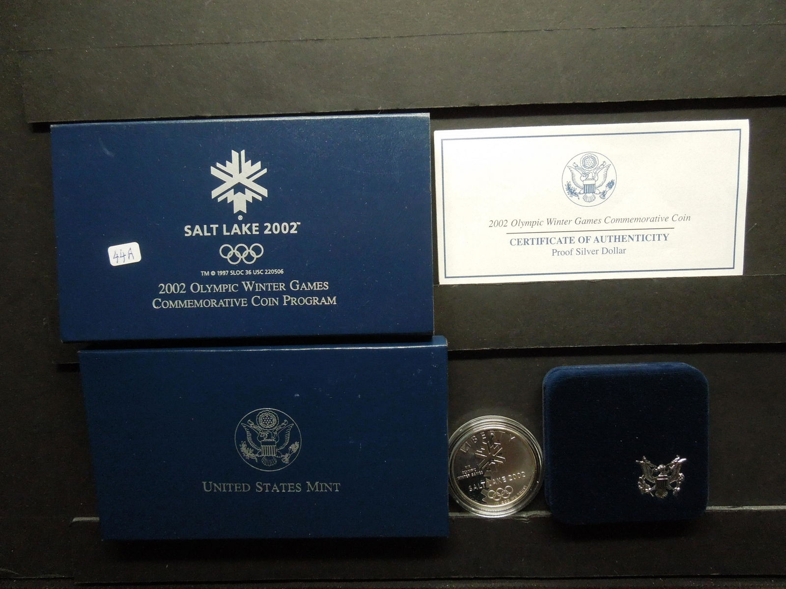 2002 P Salt Lake Olympic Winter Games Commemorative (1 of 5)