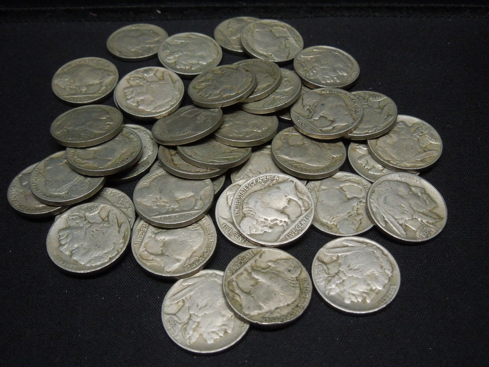 Roll of (40) 1938-D Buffalo Nickels.  Nice coins (1 of 4)