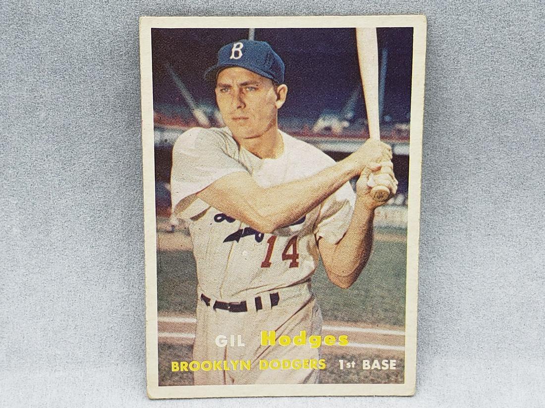 1957 Topps Gil Hodges #80 (1 of 2)