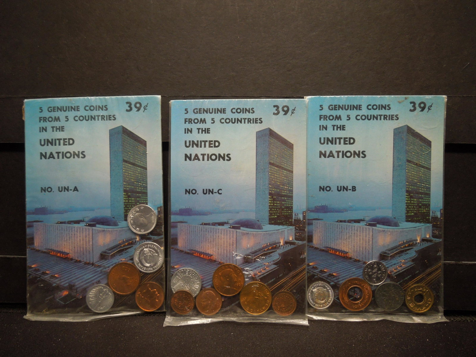 15 World Coins From The Royal Coin Company, United: 15 World Coins From The Royal Coin Company, United Nations Packets Circa 1960's