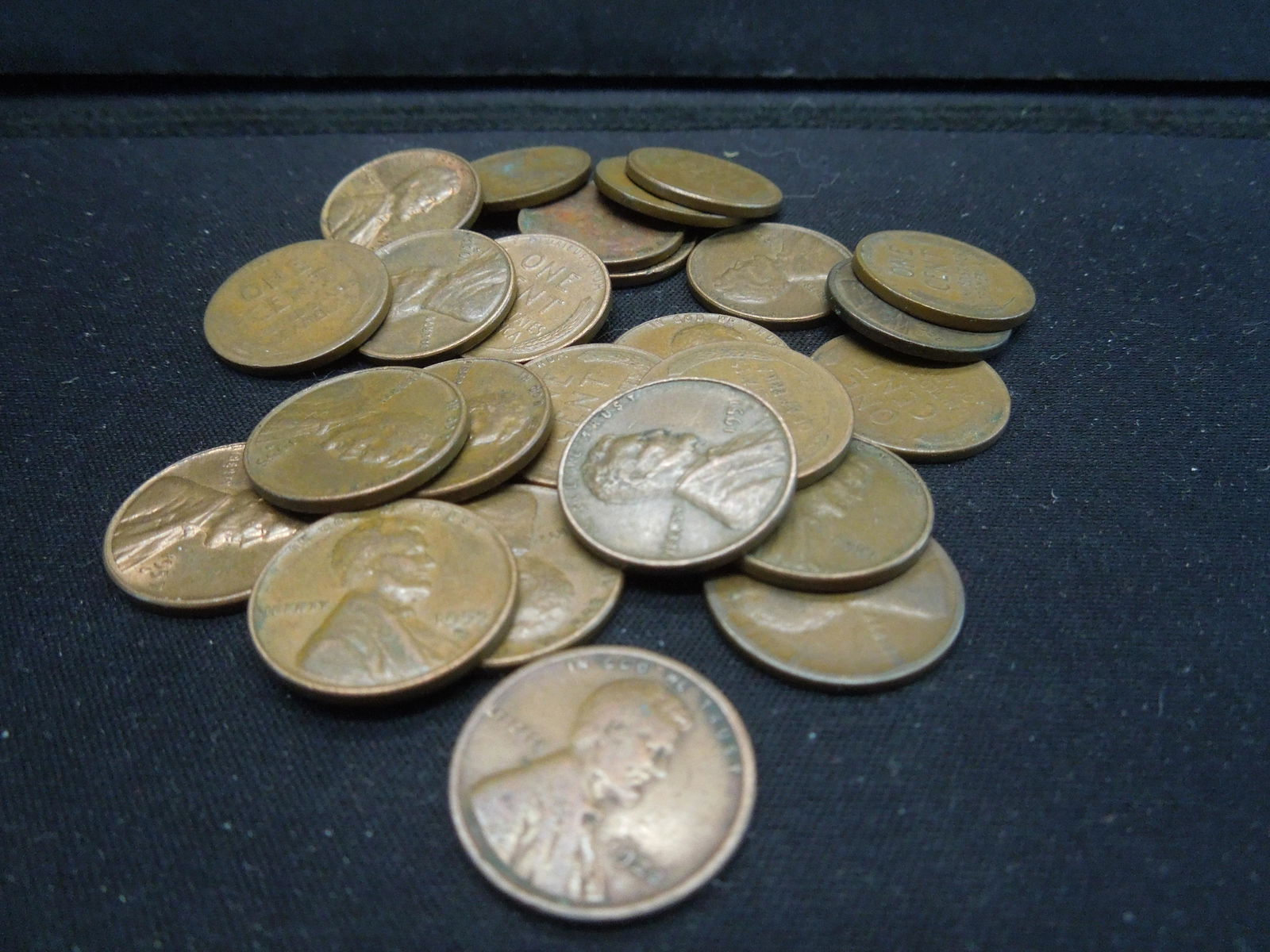 Approx. (25) Wheat Cents (1 of 4)