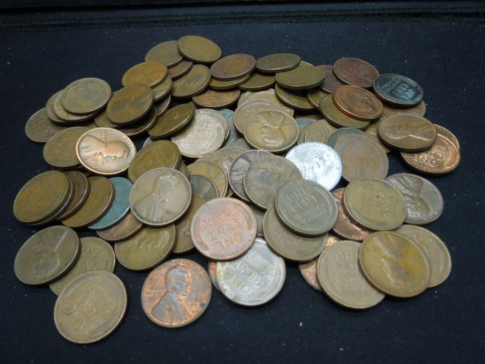 Approx. (100) Wheat Cents (1 of 4)