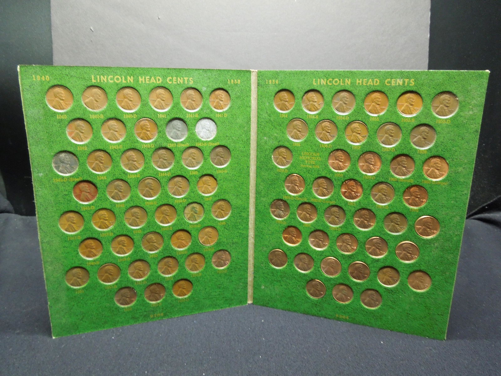 1940-1971 Lincoln Wheat Cents 83 Coin Set Housed in (1 of 5)