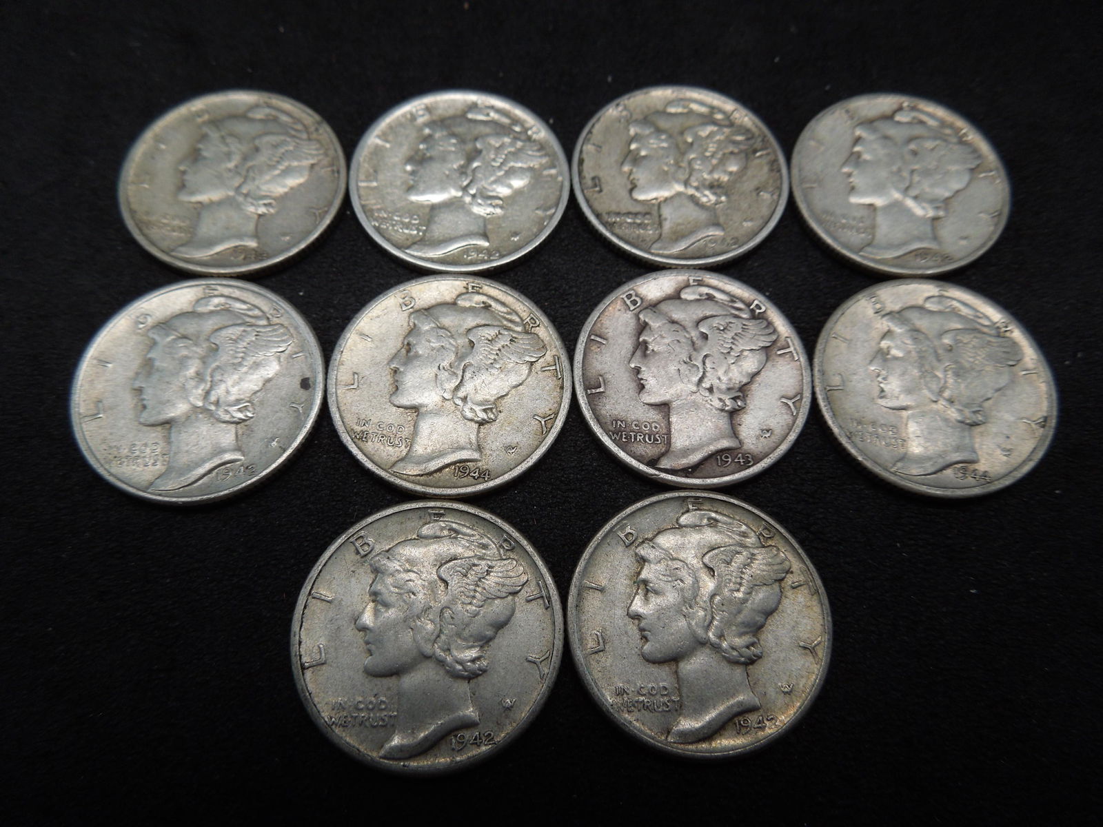 (10) 1940's Mercury Dimes (1 of 2)
