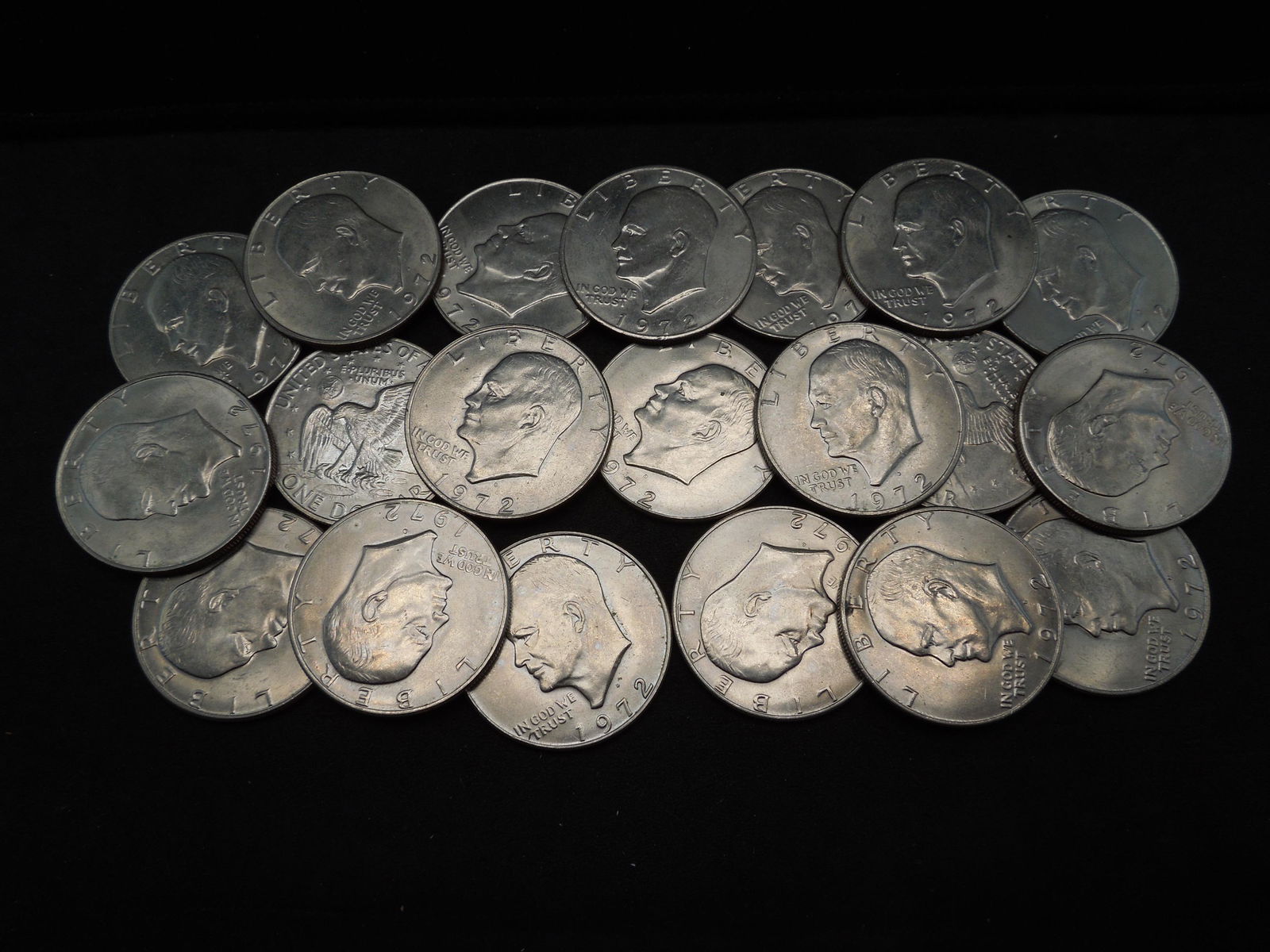 Lot of 20 Brilliant Uncirculated 1972-D Eisenhower (1 of 4)