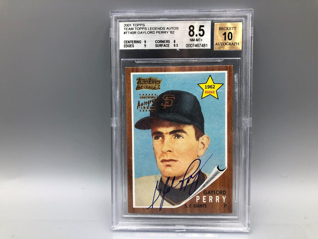 2001 Topps Team Topps Legends Autos Gaylord Perry (1 of 2)