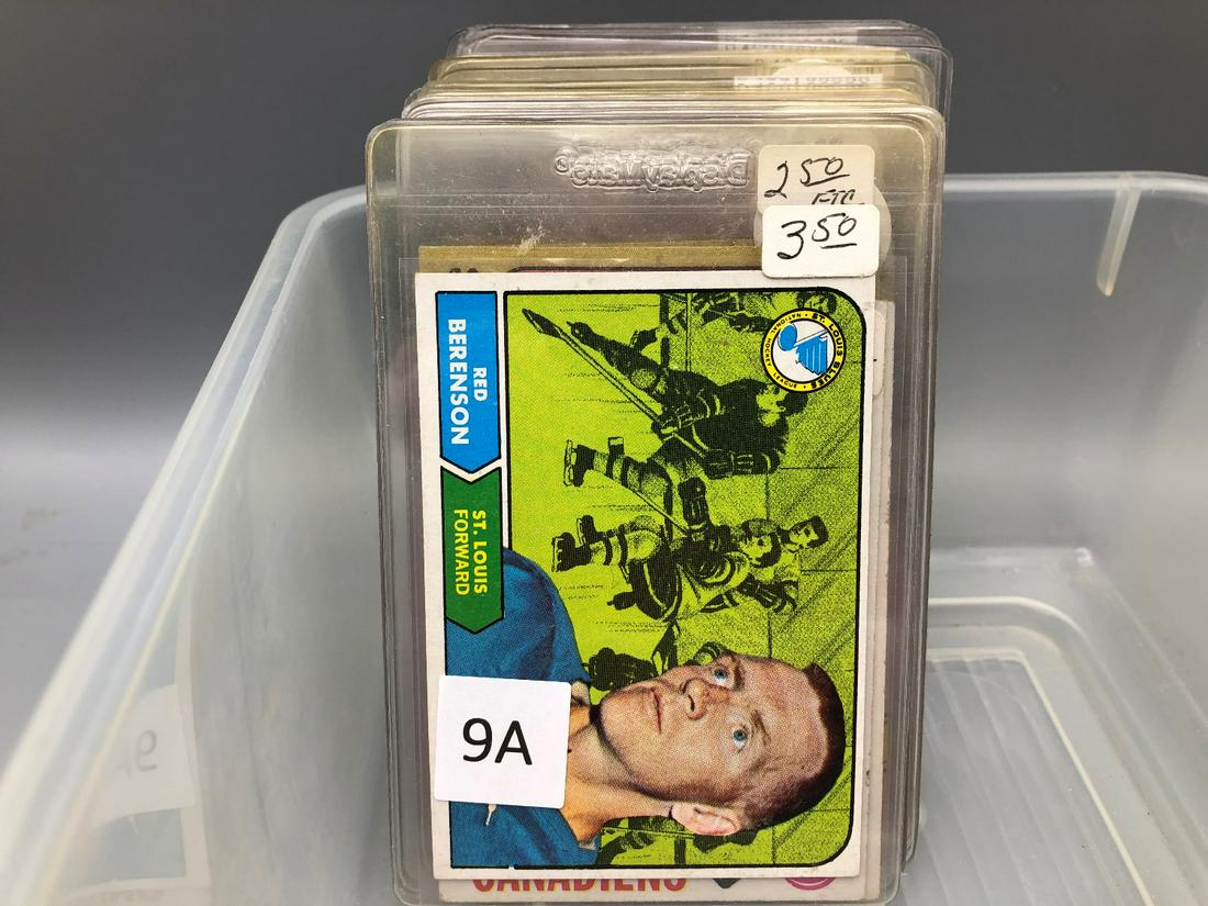 Lot of 1970's Hockey Cards - Bobby Orr, Henri Richard, (1 of 17)