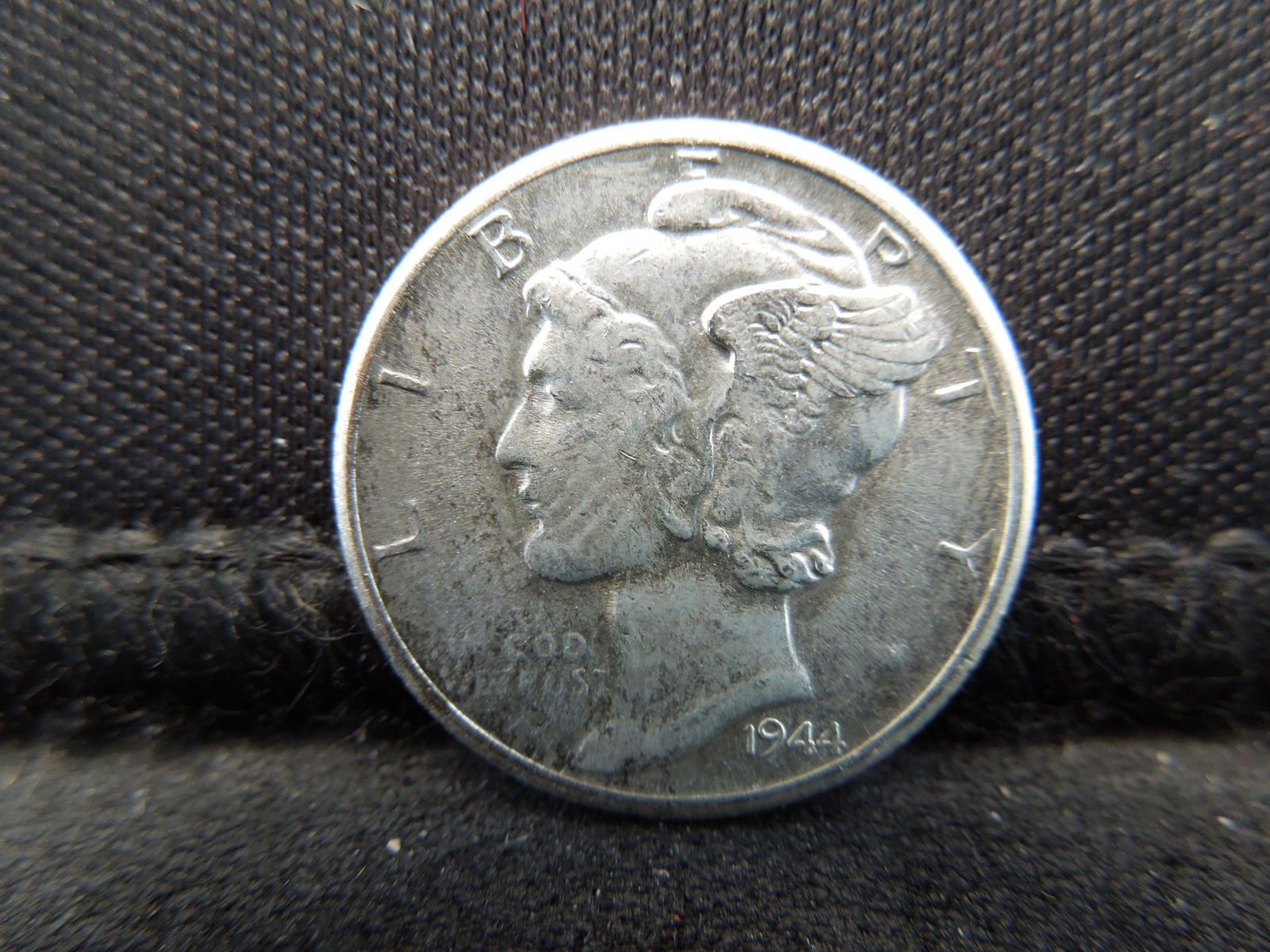 1944 D Mercury Dime High Grade (1 of 2)