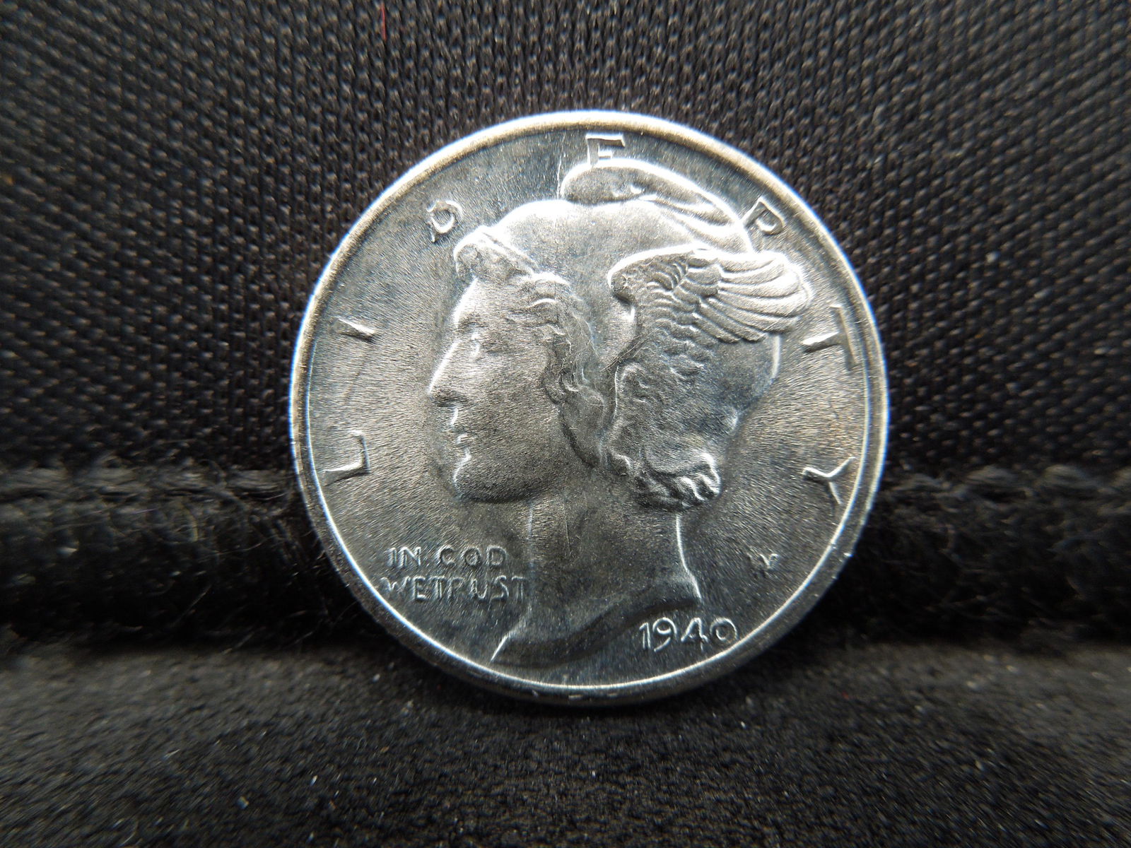 1940 S Gem BU Mercury Dime (1 of 2)