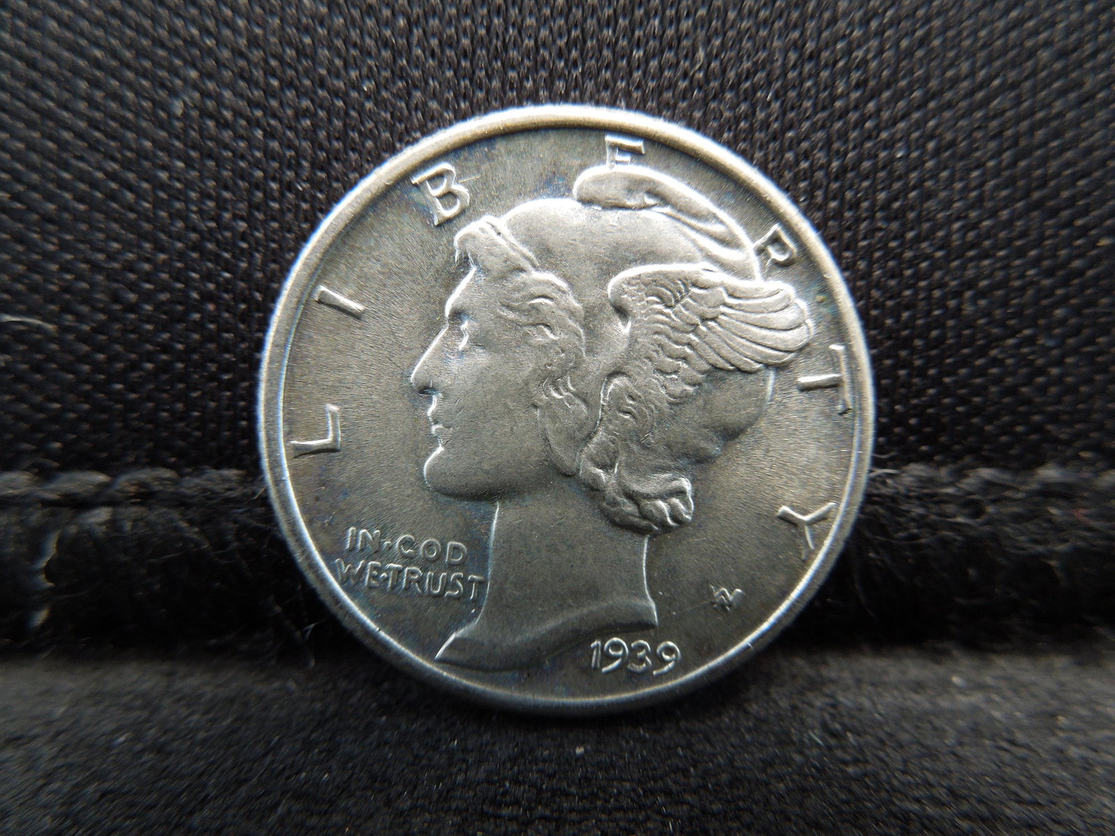 1939 Mercury Dime Higher Grade (1 of 2)