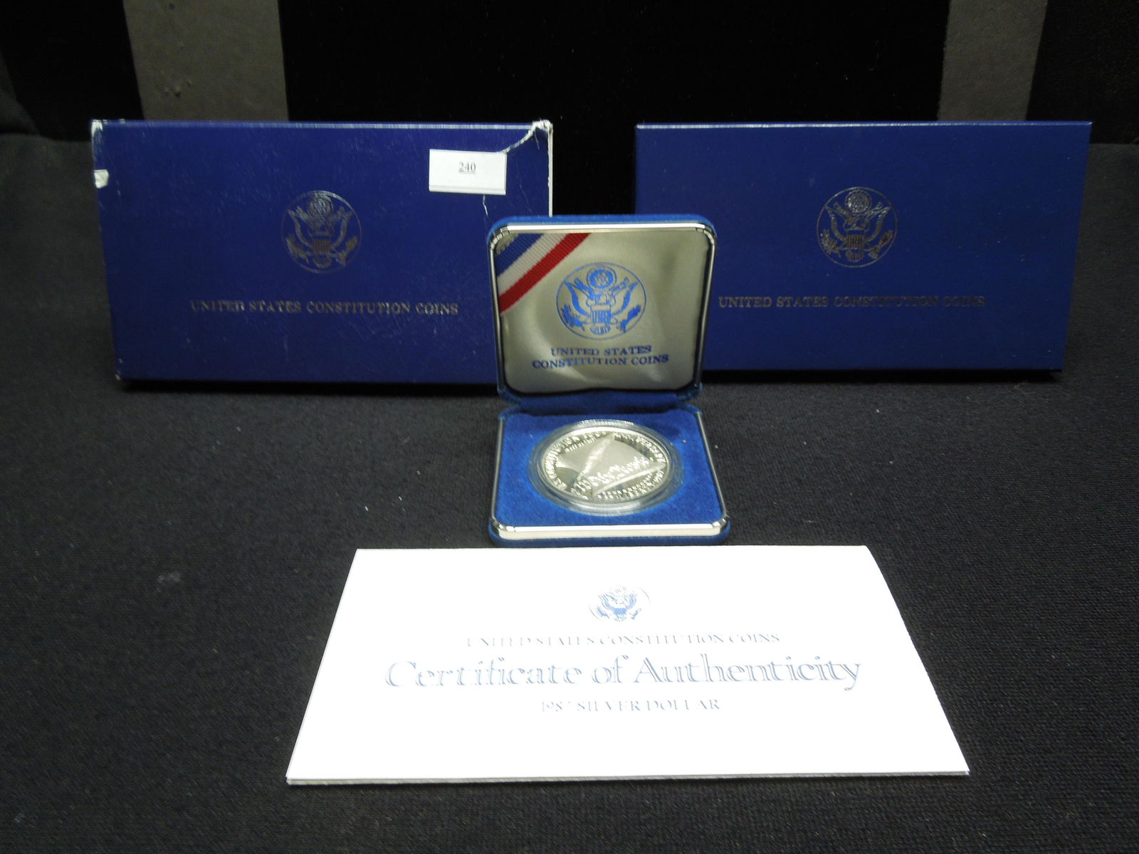 1987 U.S. Constitution Silver Dollar in Original (1 of 4)