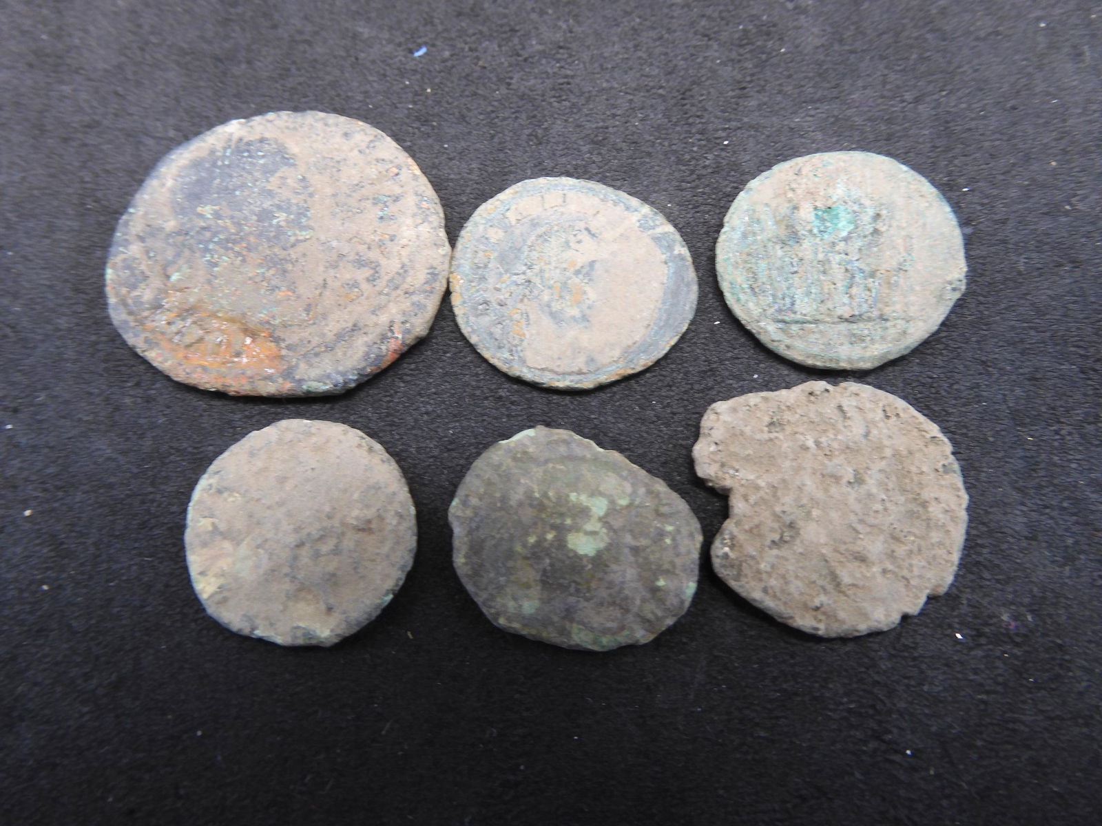 (6) 175-330 AD ANCIENT ROMAN COIN'S, (OVER 1,600 YRS (1 of 2)