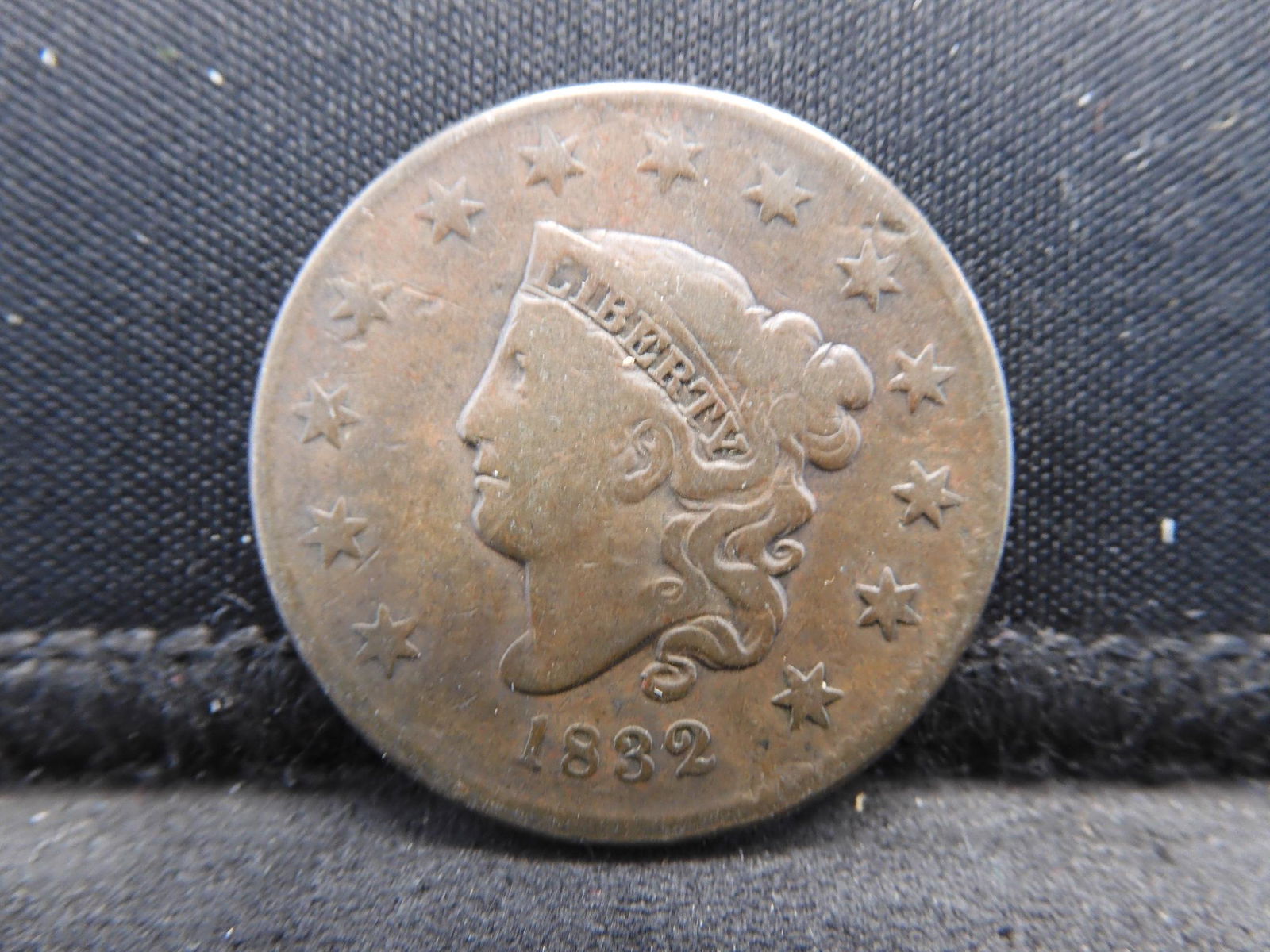 1832 US Large Cent Coronet Head (1 of 2)