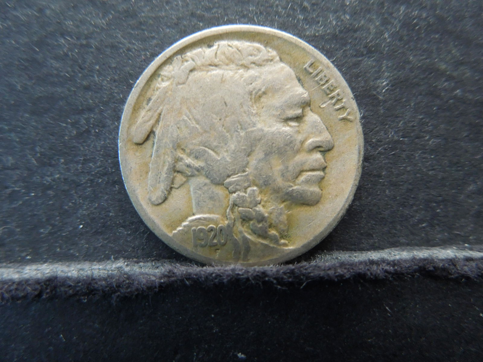 1920 Buffalo Nickel Nice Grade (1 of 2)