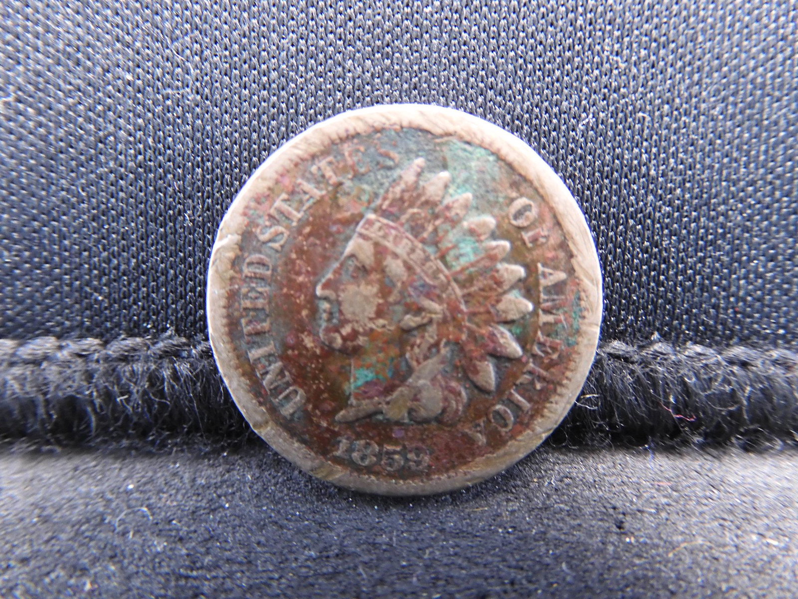 1859 CN Indian Head Cent. (1 of 2)