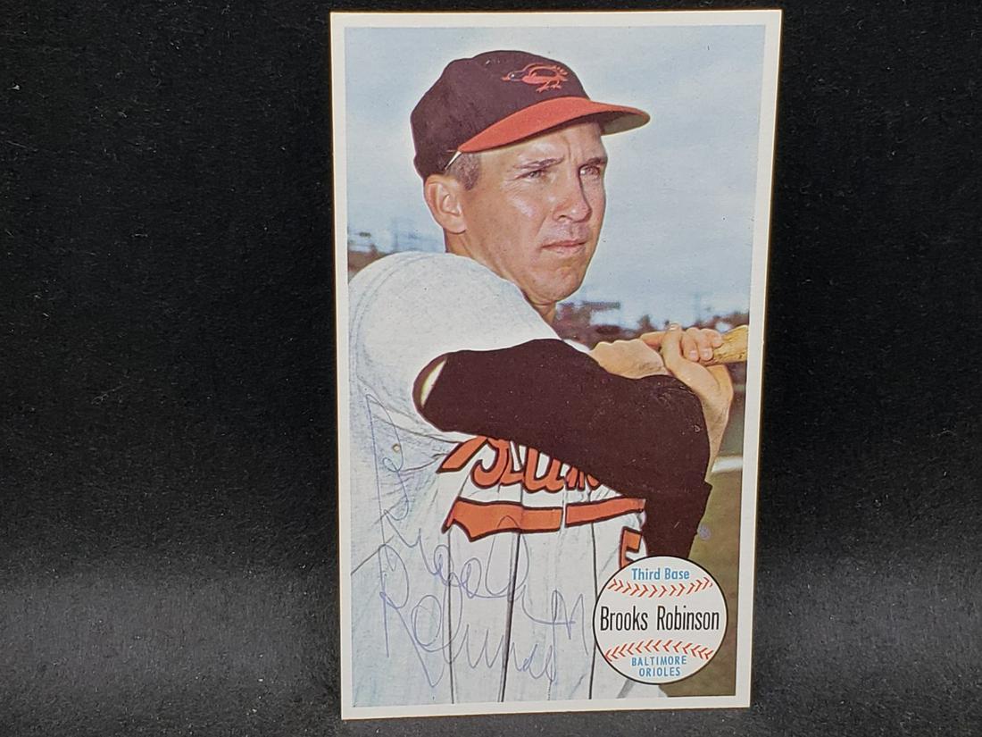 1964 Topps Giant Brooks Robinson Signed No COA (1 of 2)