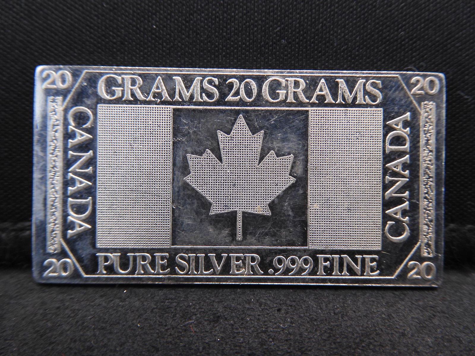 20 Grams Silver Bar (1 of 2)