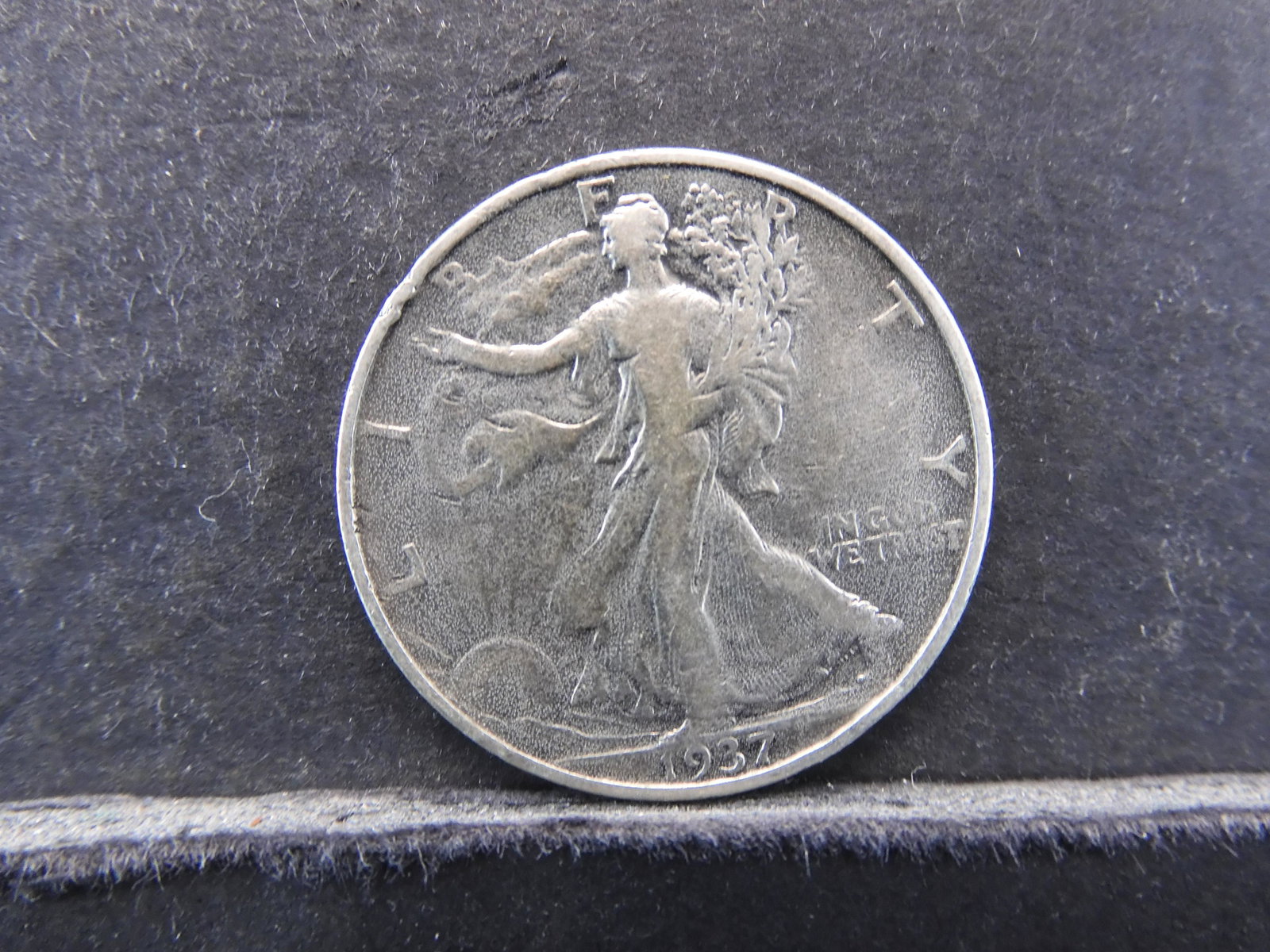 1937-D SILVER (90%) LIBERTY HALF, (ONLY 1.7 MILL EVER: 1937-D SILVER (90%) LIBERTY HALF, (ONLY 1.7 MILL EVER MINTED)