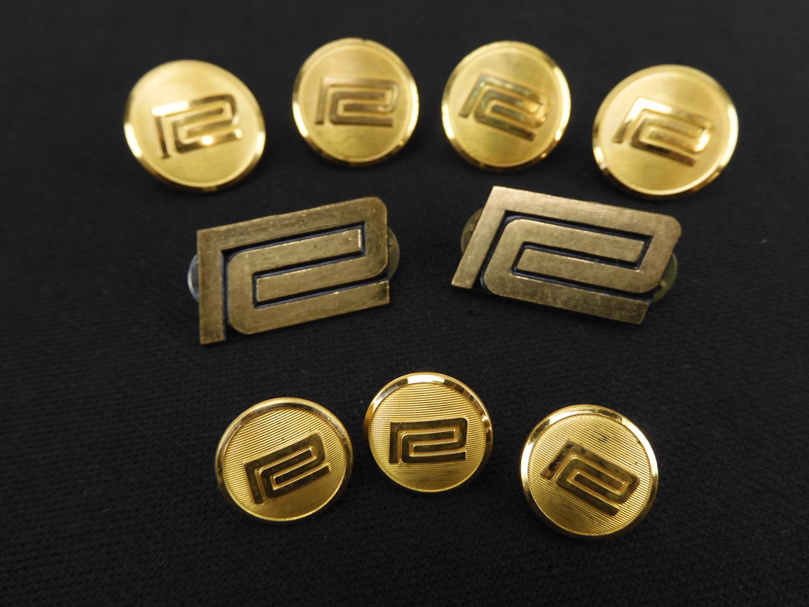 5 PC (Penn Central - 1968 to 1976) 7/8" brass buttons (1 of 3)