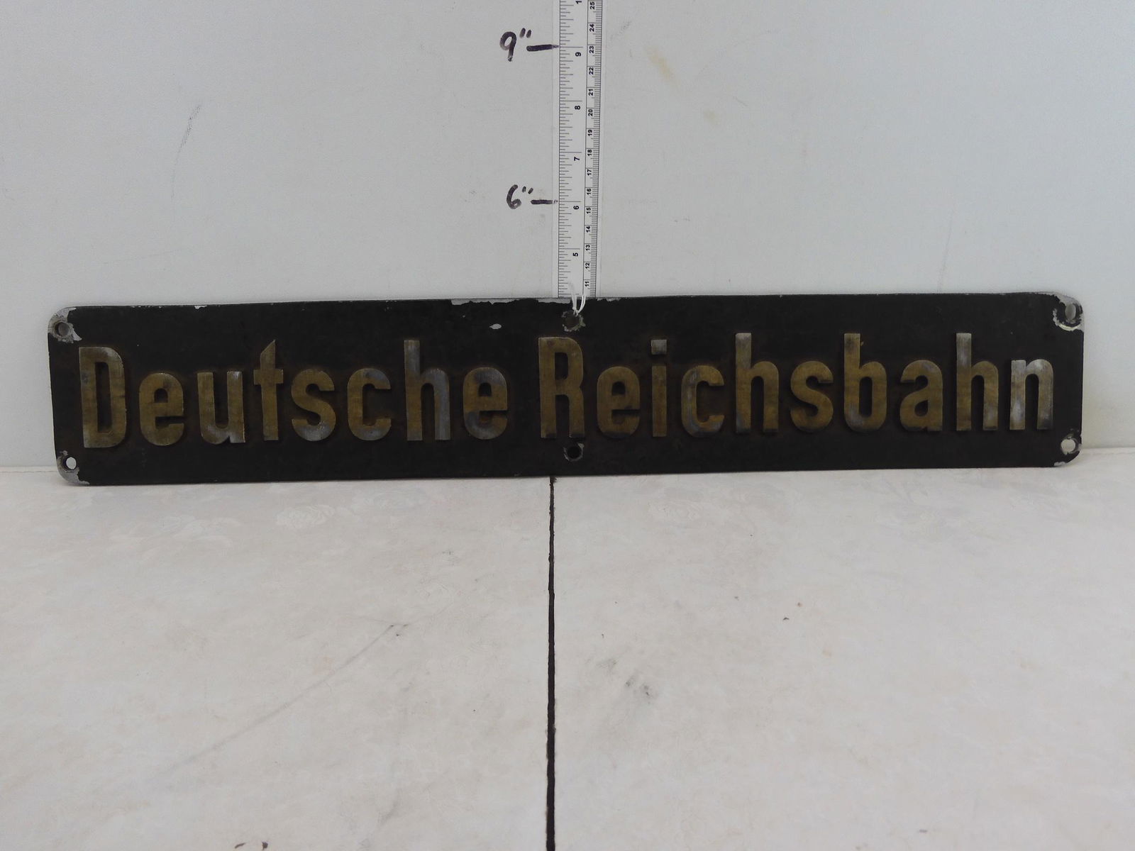 DR" German Railroad name sign, as applied to passenger (1 of 5)