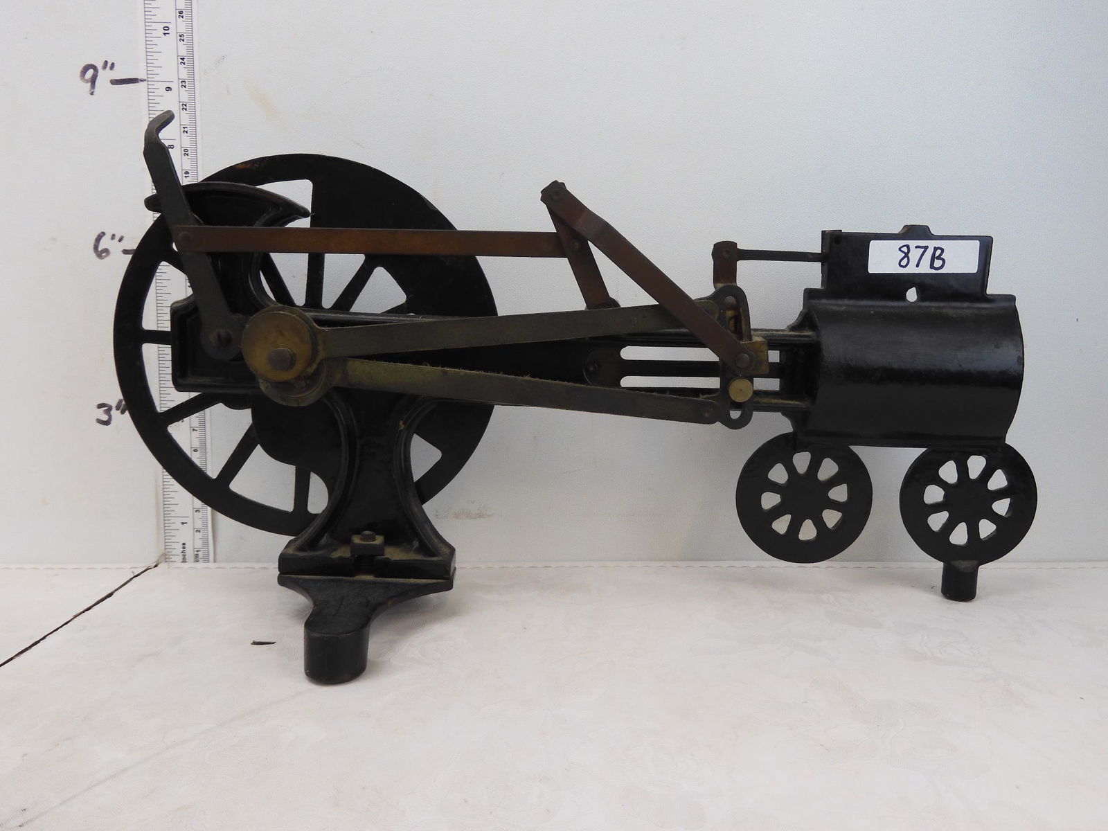 Steam Locomotive Instructional Model Made by Chicago (1 of 6)