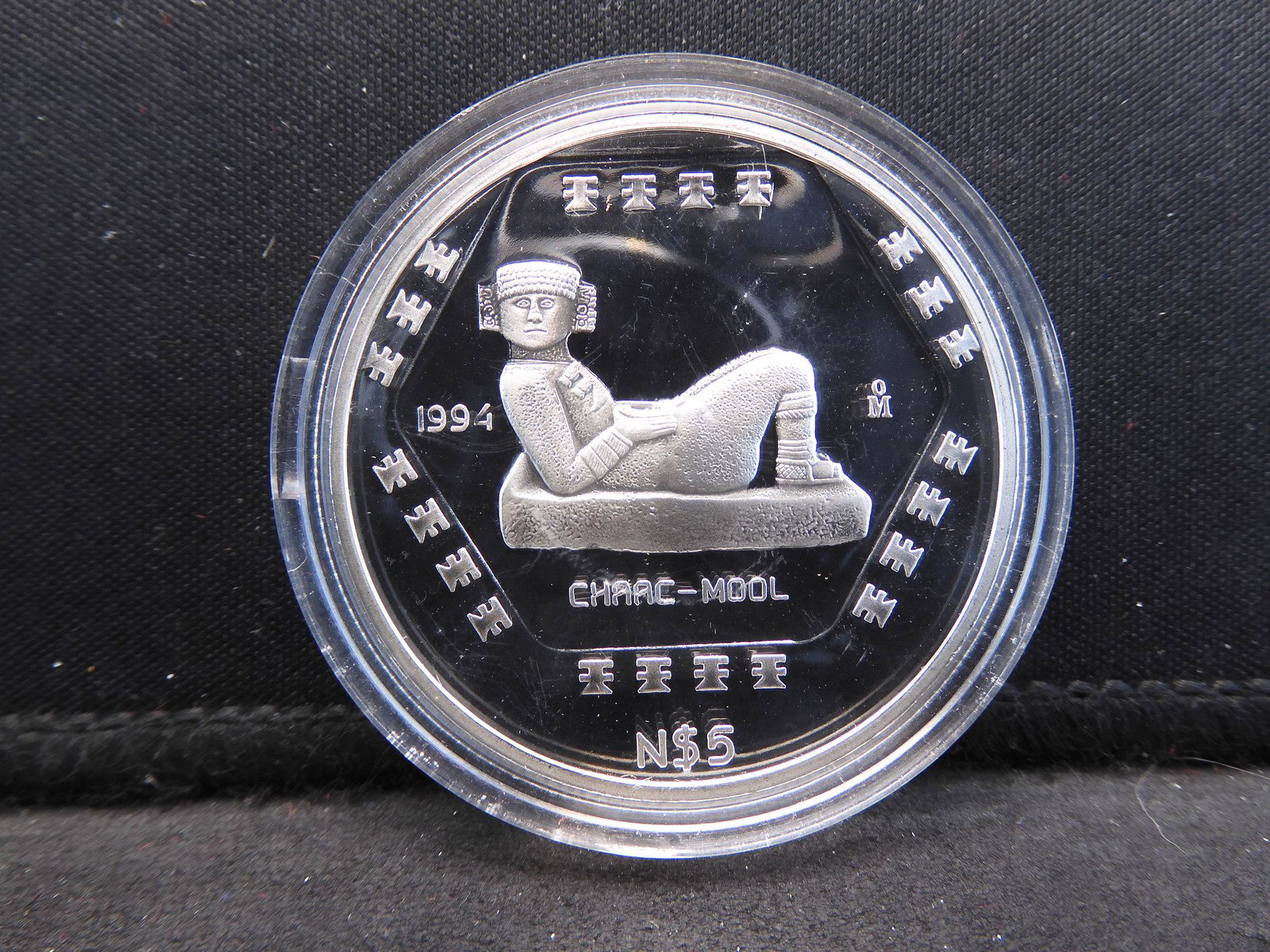 1994 Mexico .999 One Ounce $5. Mayan Reclining Figure.: 1994 Mexico .999 One Ounce $5. Mayan Reclining Figure. GEM Proof.
