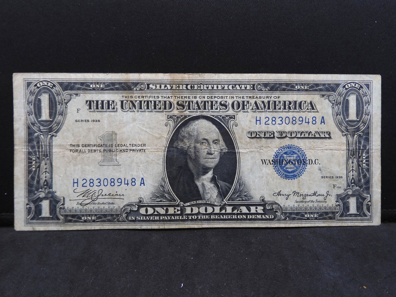 1935 One Dollar US Silver Certificate Blue Seal (1 of 3)