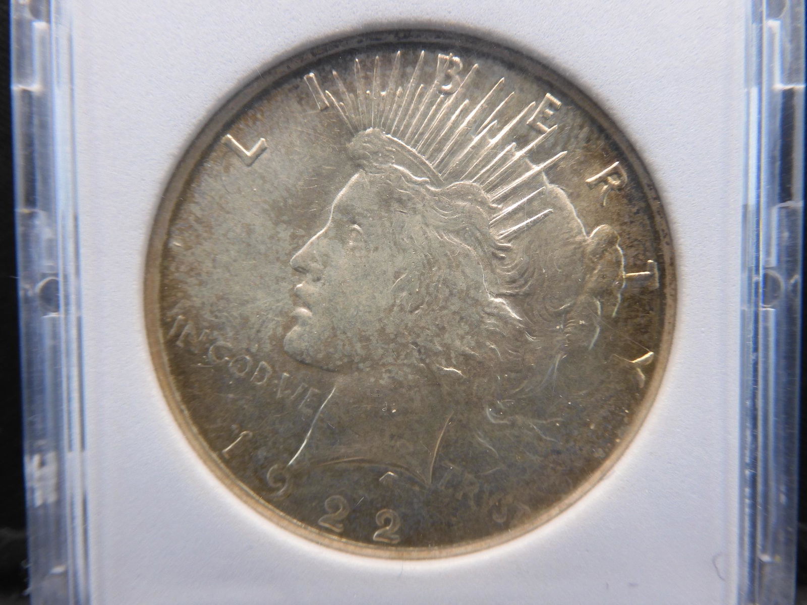 1922-S  Brilliant Uncirculated Peace Dollar (1 of 4)