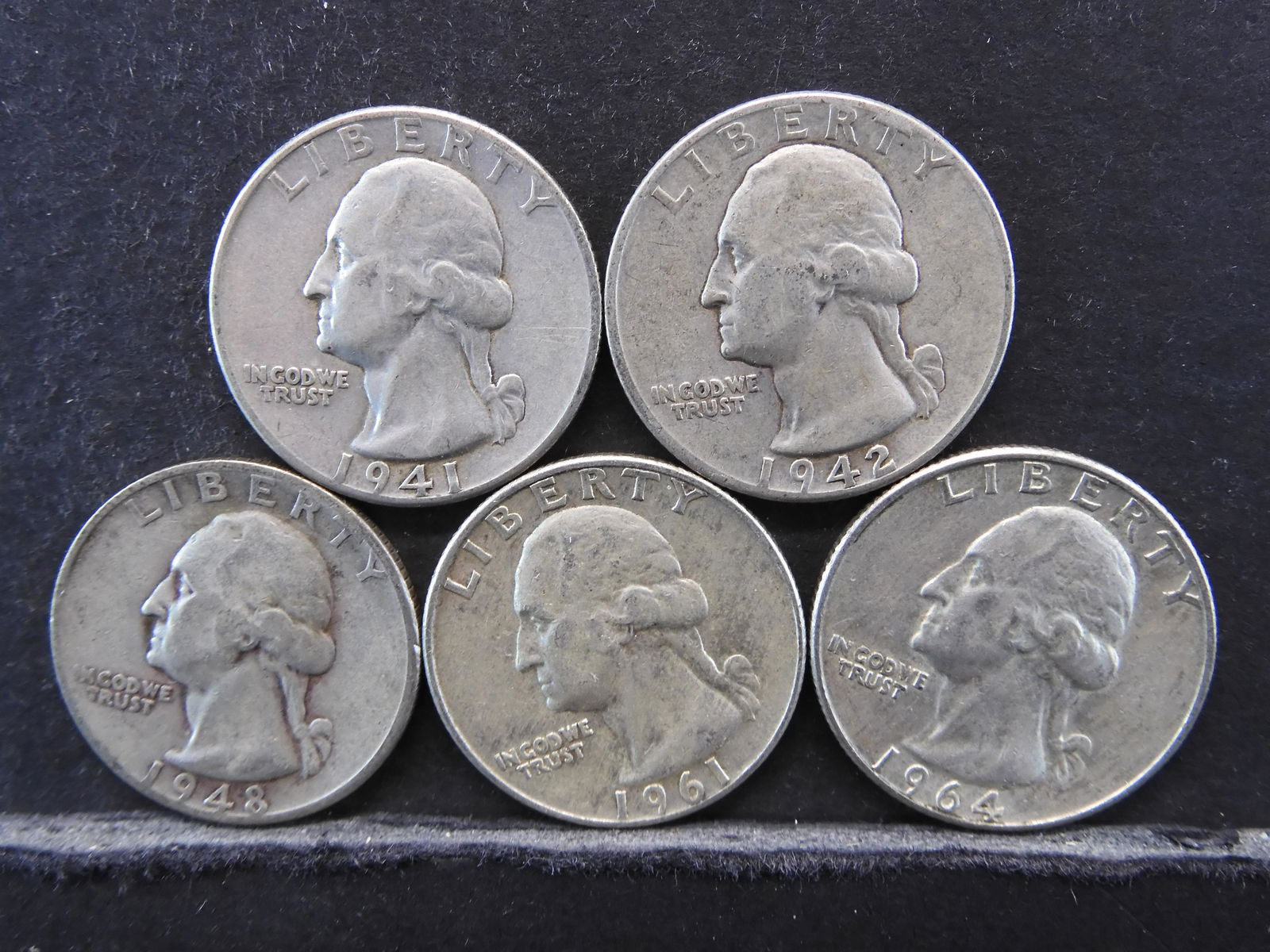 (5) SILVER (90%) WASHINGTON QUARTERS (1 of 2)