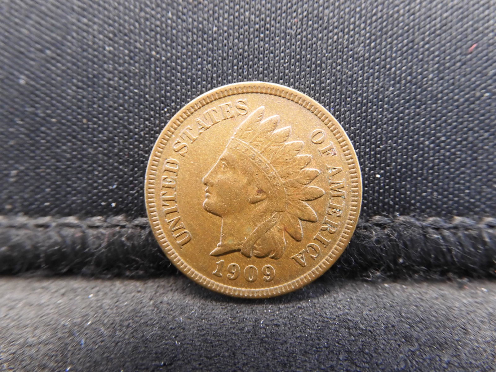 1909 Indian Head Cent Full "Liberty" Nice (1 of 2)
