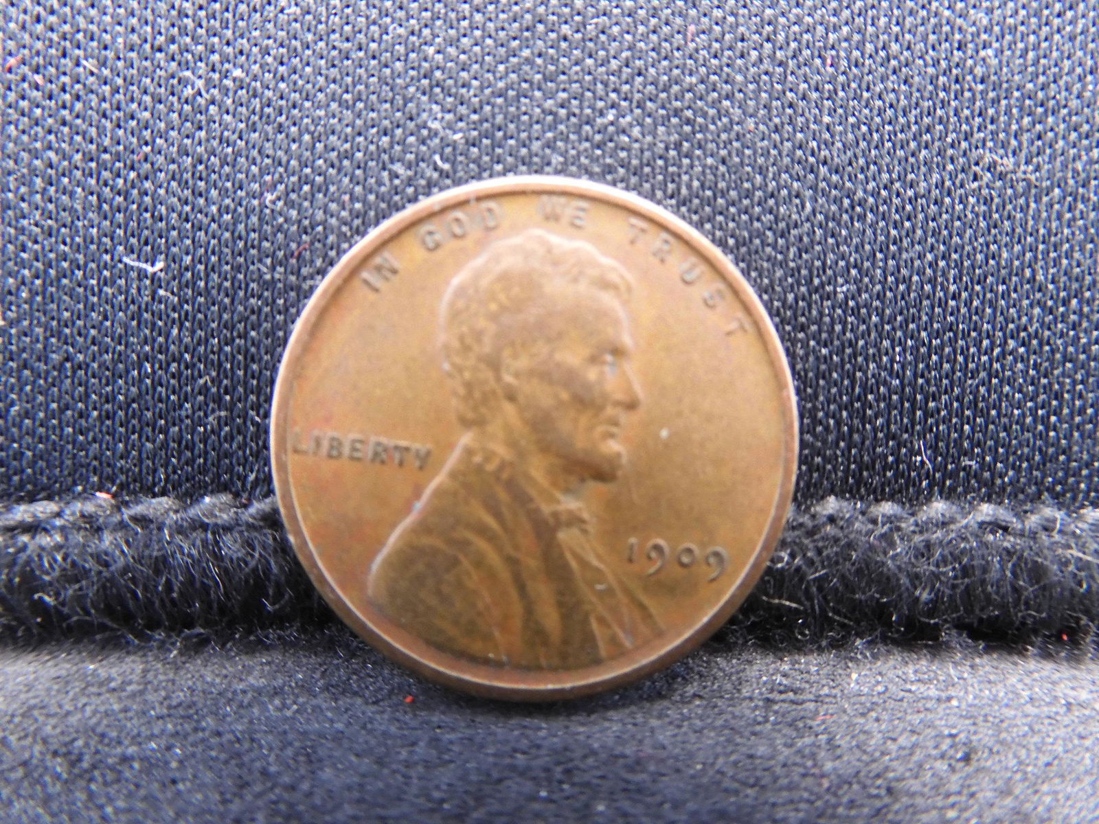 1909-VDB Lincoln Cent First Year High Grade (1 of 2)