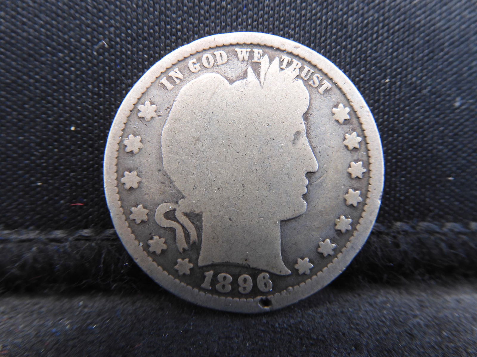 1896 Barber Silver Quarter (1 of 2)