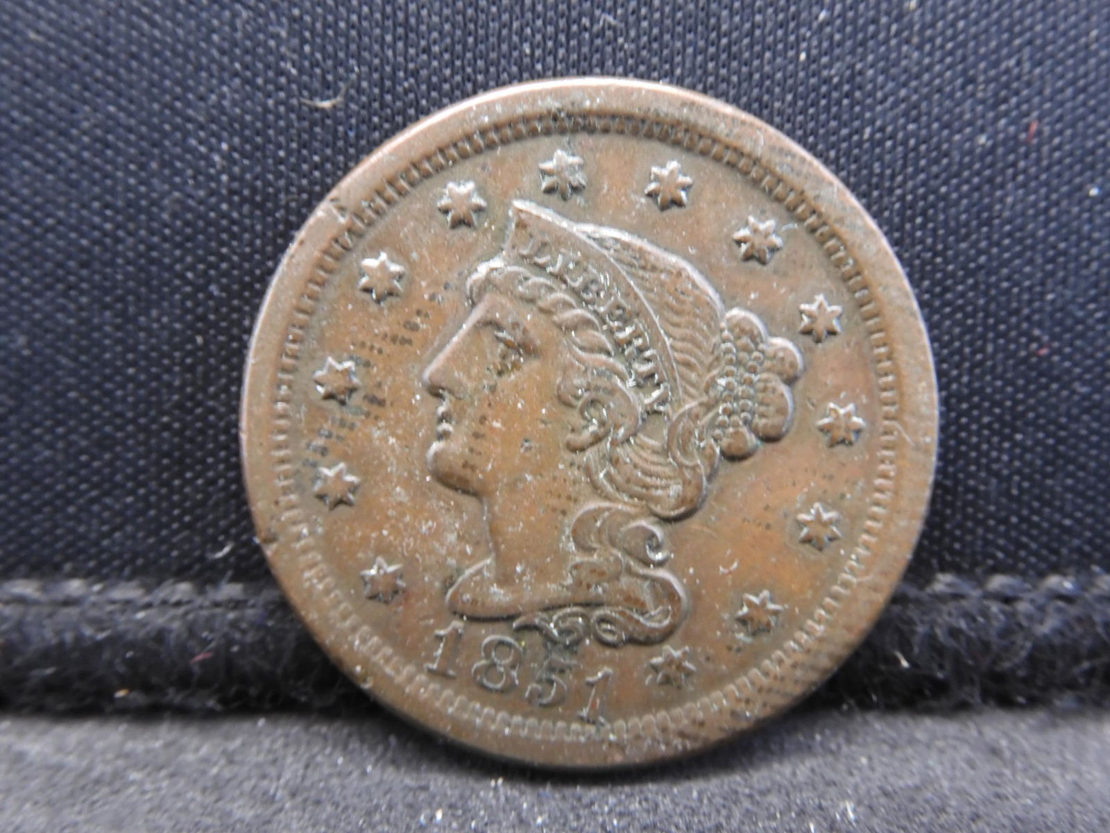 1851 Braided Hair Large Cent Nice Condition (1 of 2)