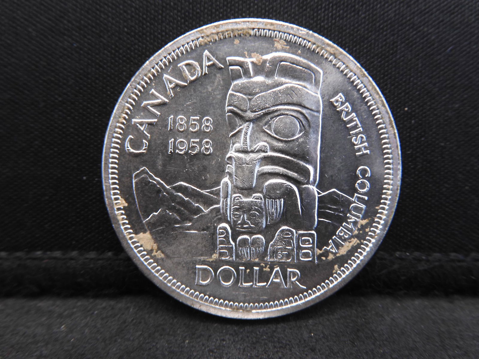 1958 Totem Canada Silver Dollar Super Cool Design (1 of 2)
