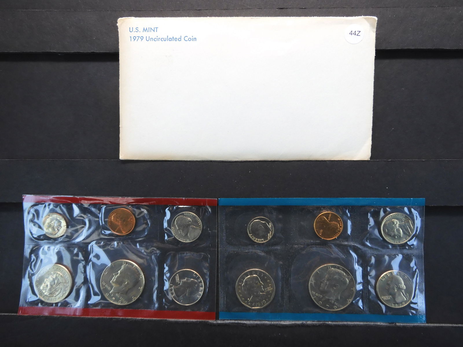 1979 P&D US Uncirculated Set This set contains Two SBA (1 of 5)