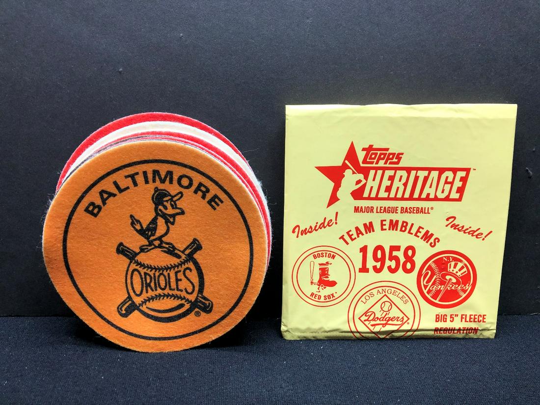 2007 Topps Heritage Team Felt Emblem Set of 13 (1 of 7)