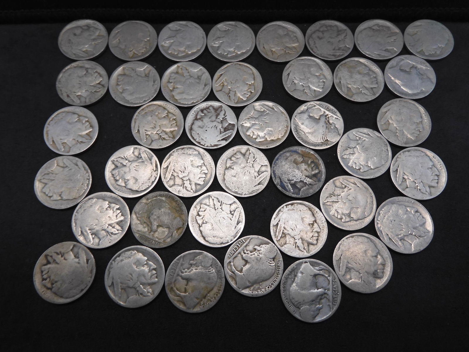 Roll (40) no date Buffalo Nickels.  No junk.  Have fund (1 of 4)
