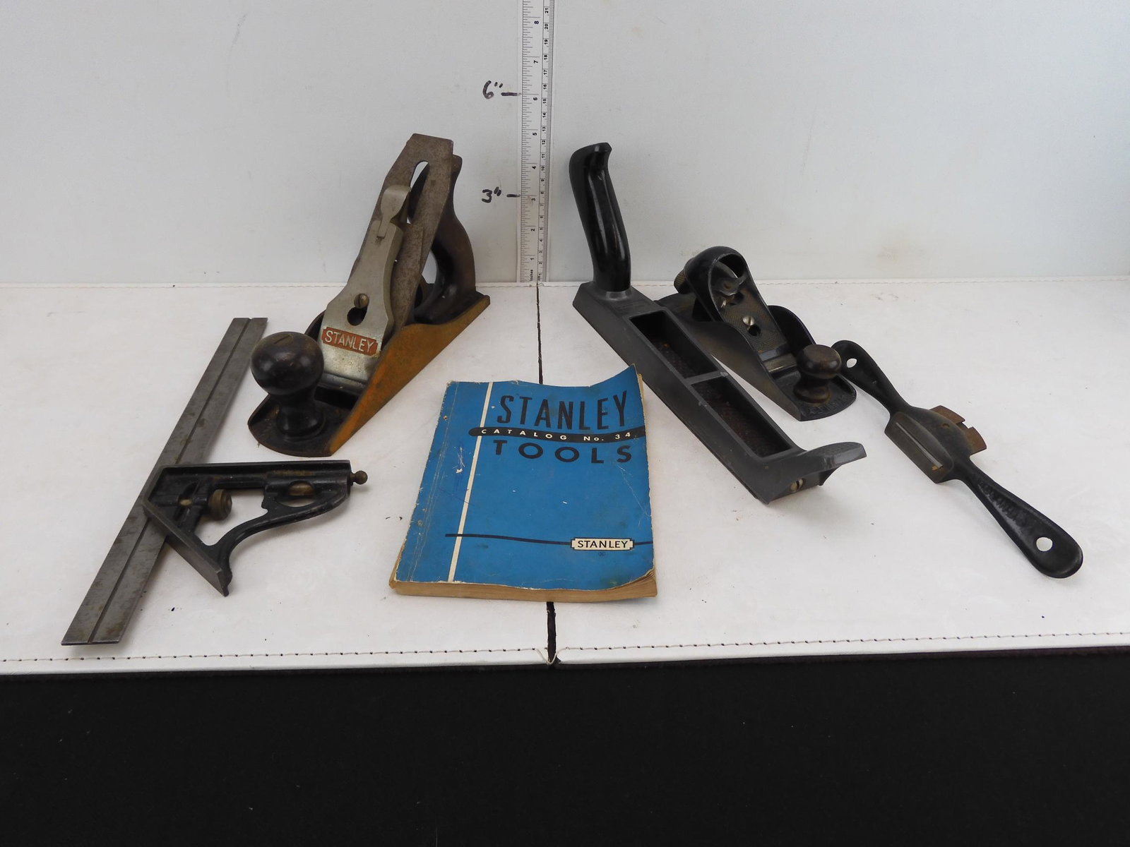 Stanley Tools - Planes, Square and booklet: Stanley Tools - Planes, Square and booklet