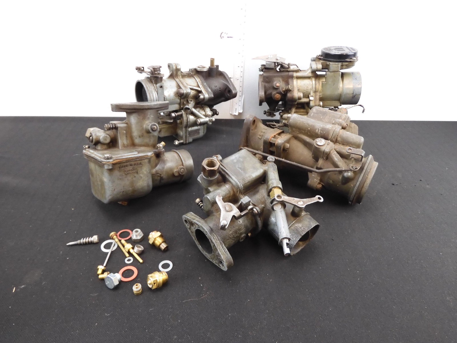 5 Carburetors and Parts: 5 Carburetors and Parts