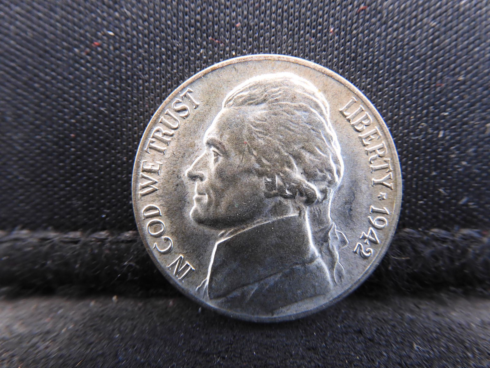 1942-P Jefferson Silver Nickel WTN World War II Coinage (1 of 2)