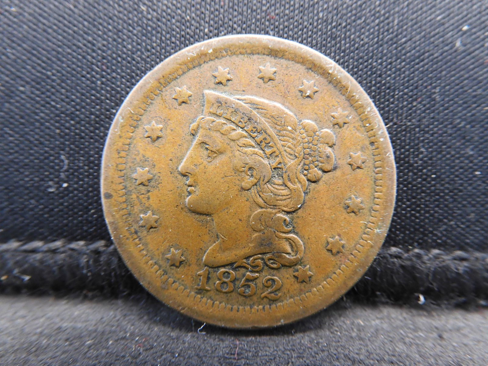 1852 Braided Hair Large Penny Cent - VF Cond (1 of 2)