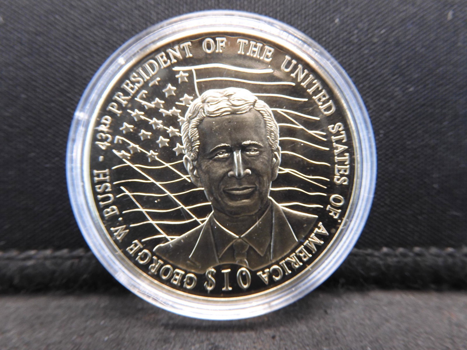 2001 Liberia $10. Commemorates George W. Bush.. GEM: 2001 Liberia $10. Commemorates George W. Bush.. GEM BU.